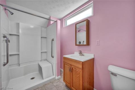 5818 Smith Road Brook Park OH 44142