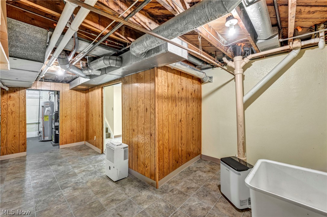 5818 Smith Road Brook Park OH 44142