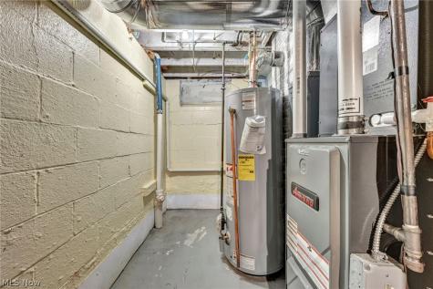 5818 Smith Road Brook Park OH 44142