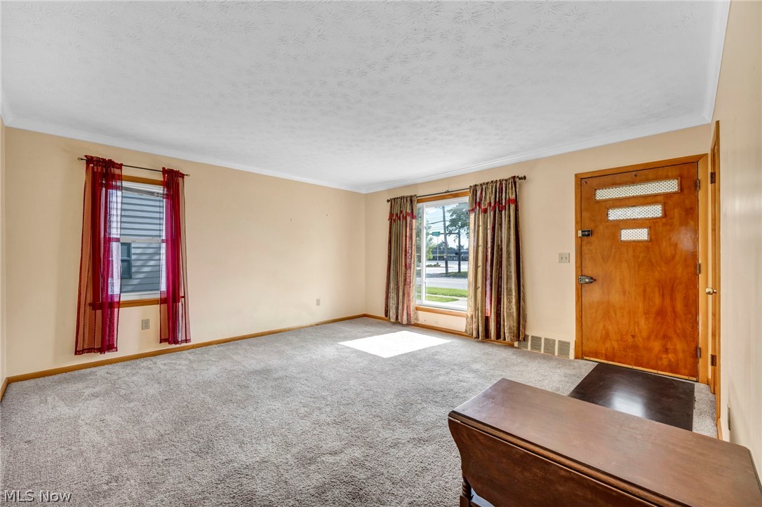 5818 Smith Road Brook Park OH 44142