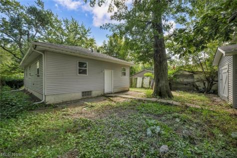 3538 Albany Avenue Lorain OH 44055