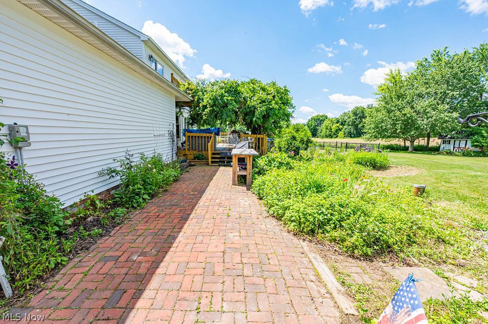 11800 Detwiler Road Columbiana OH 44408