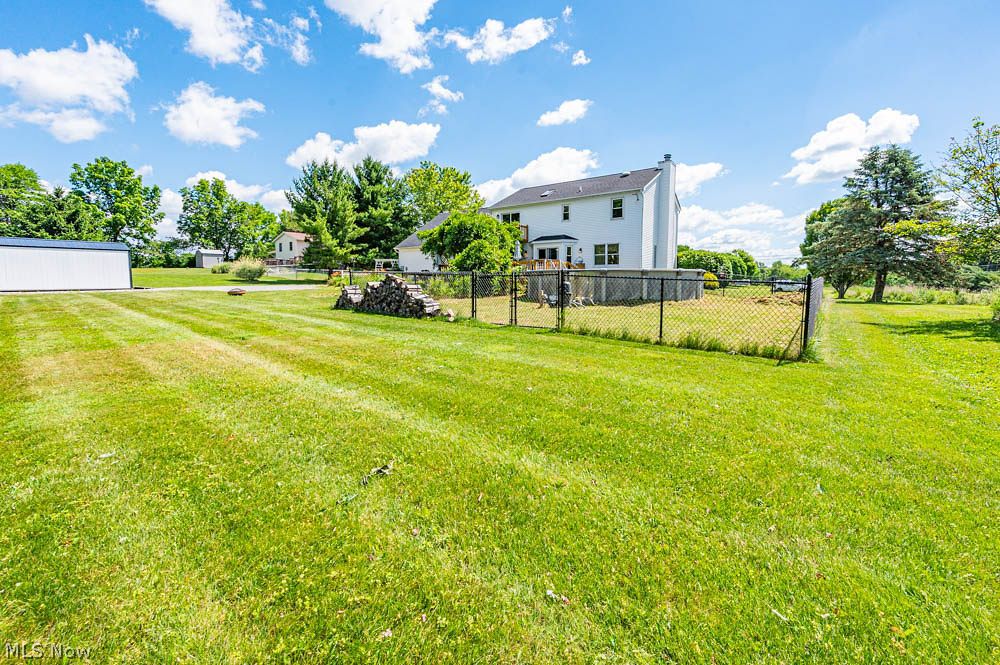 11800 Detwiler Road Columbiana OH 44408