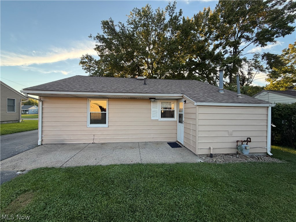 7421 Sierra Madre Trail Youngstown OH 44512