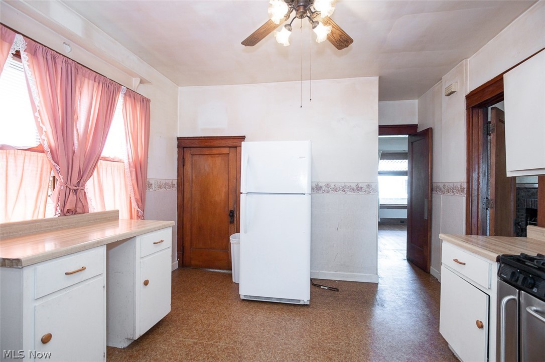 4253 W 50th Street Cleveland OH 44144
