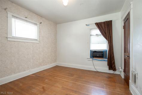 4253 W 50th Street Cleveland OH 44144