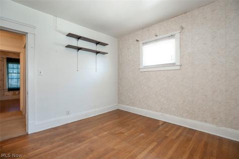 4253 W 50th Street Cleveland OH 44144