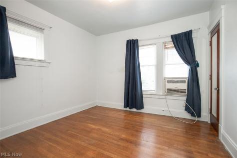 4253 W 50th Street Cleveland OH 44144