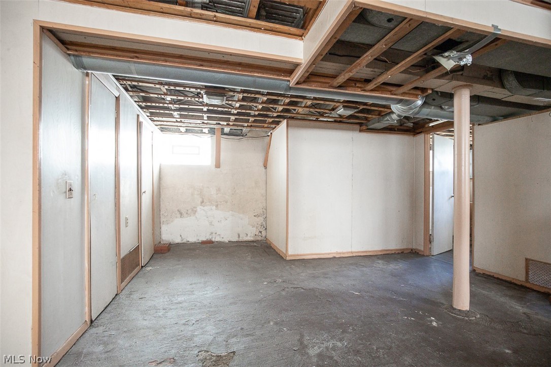 4253 W 50th Street Cleveland OH 44144