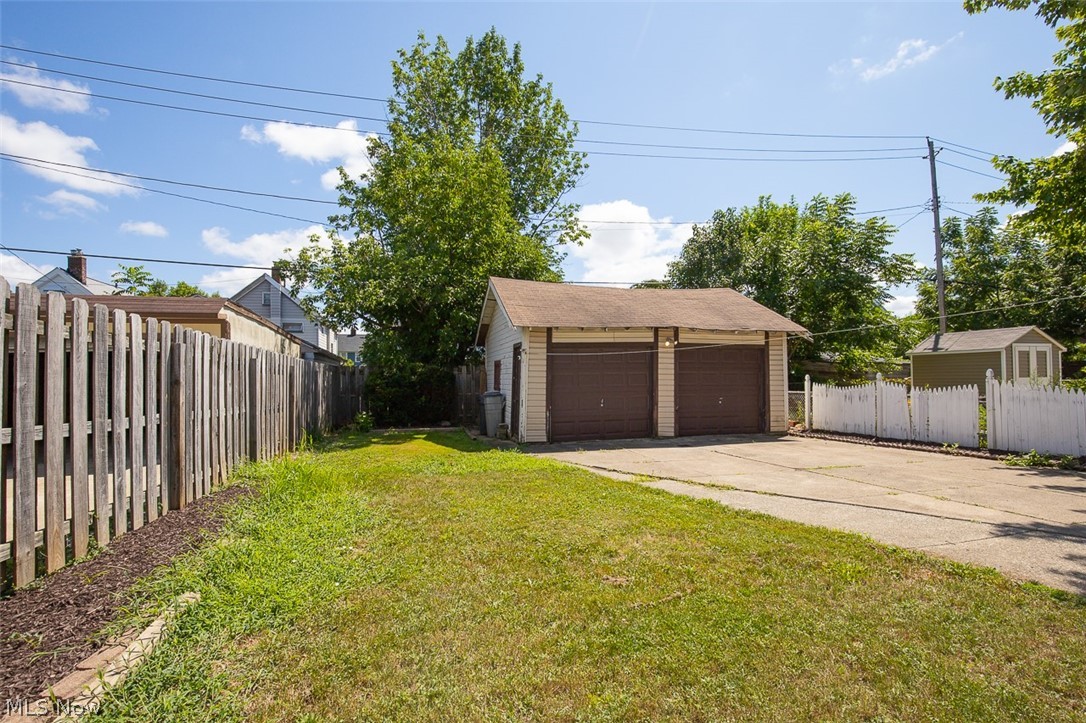 4253 W 50th Street Cleveland OH 44144