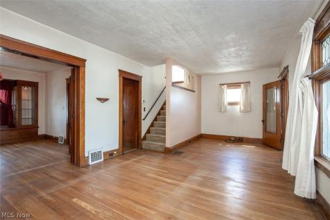 4253 W 50th Street Cleveland OH 44144