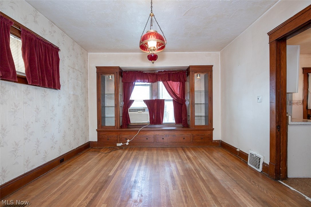 4253 W 50th Street Cleveland OH 44144
