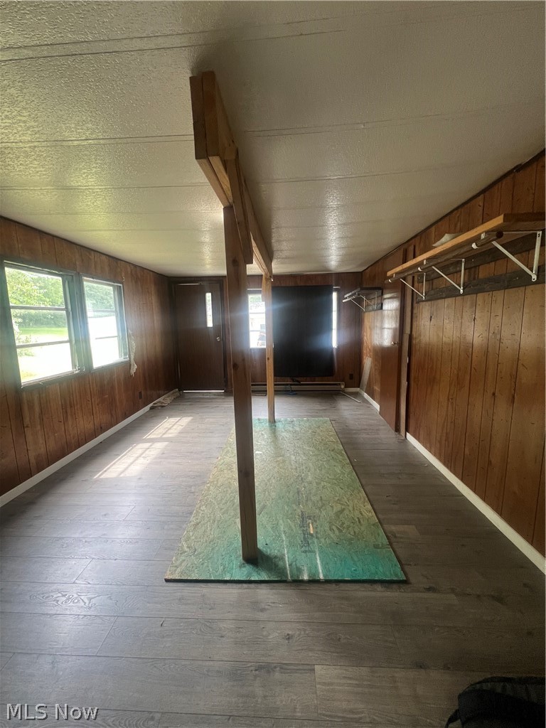 4300 Creek Road Conneaut OH 44030