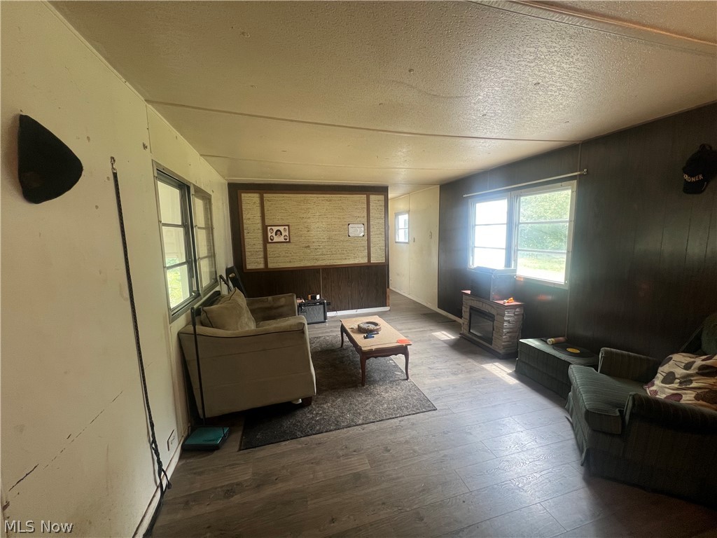 4300 Creek Road Conneaut OH 44030