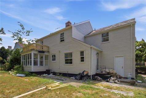 1159 Brandon Road Cleveland Heights OH 44112
