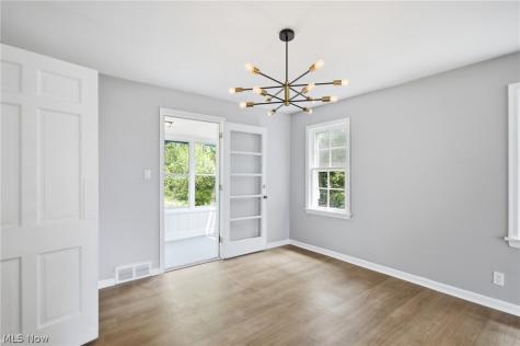 1159 Brandon Road Cleveland Heights OH 44112