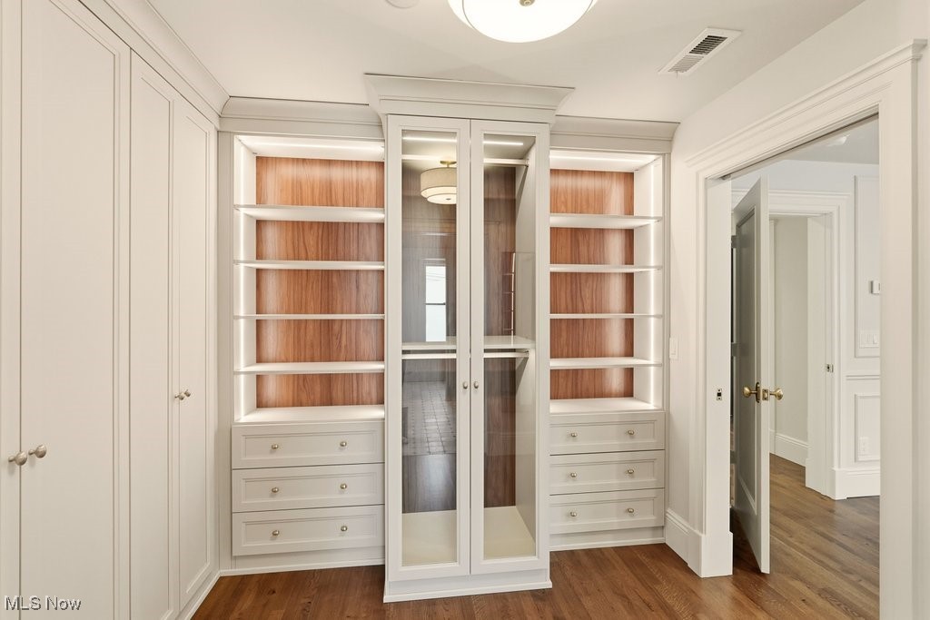 45 Walnut Street Chagrin Falls OH 44022