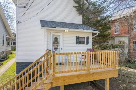 708 N 7th Street Marietta OH 45750