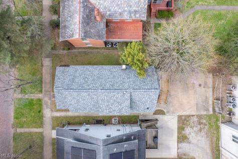 708 N 7th Street Marietta OH 45750