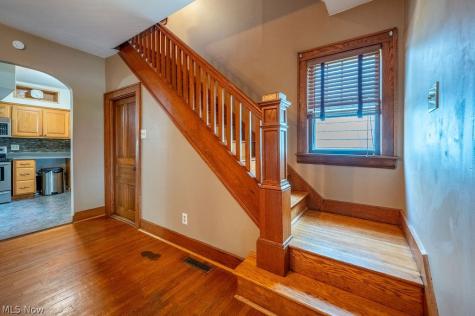 708 N 7th Street Marietta OH 45750