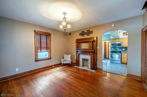 708 N 7th Street Marietta OH 45750