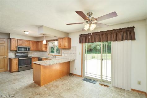 792 Jolson Avenue Akron OH 44319