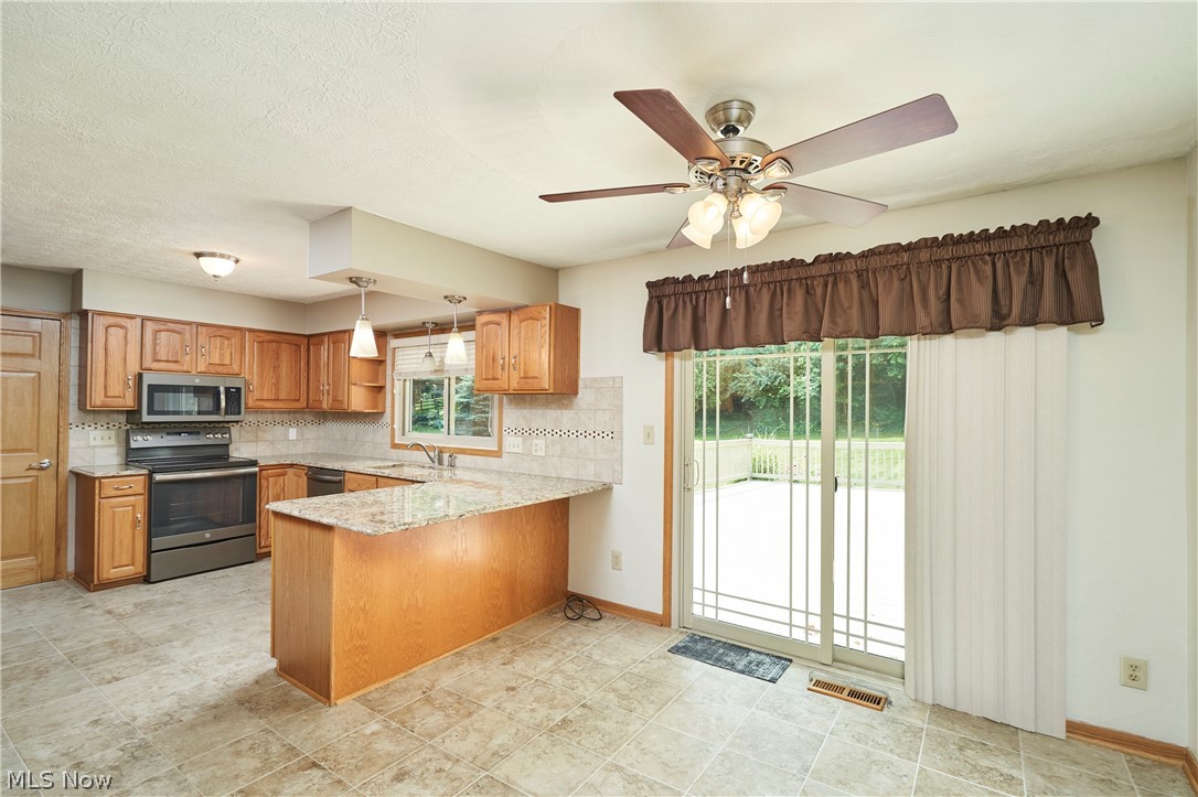 792 Jolson Avenue Akron OH 44319