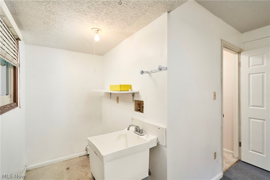 792 Jolson Avenue Akron OH 44319
