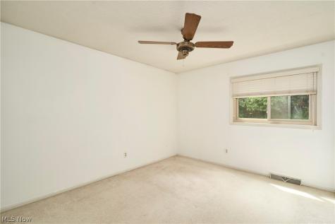 792 Jolson Avenue Akron OH 44319