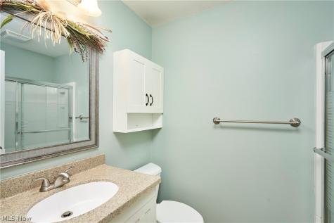 792 Jolson Avenue Akron OH 44319