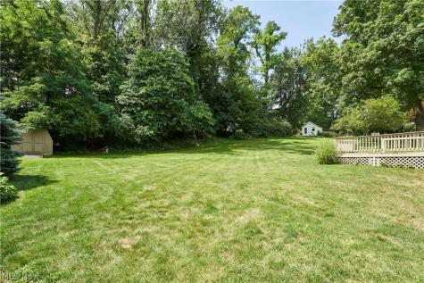 792 Jolson Avenue Akron OH 44319