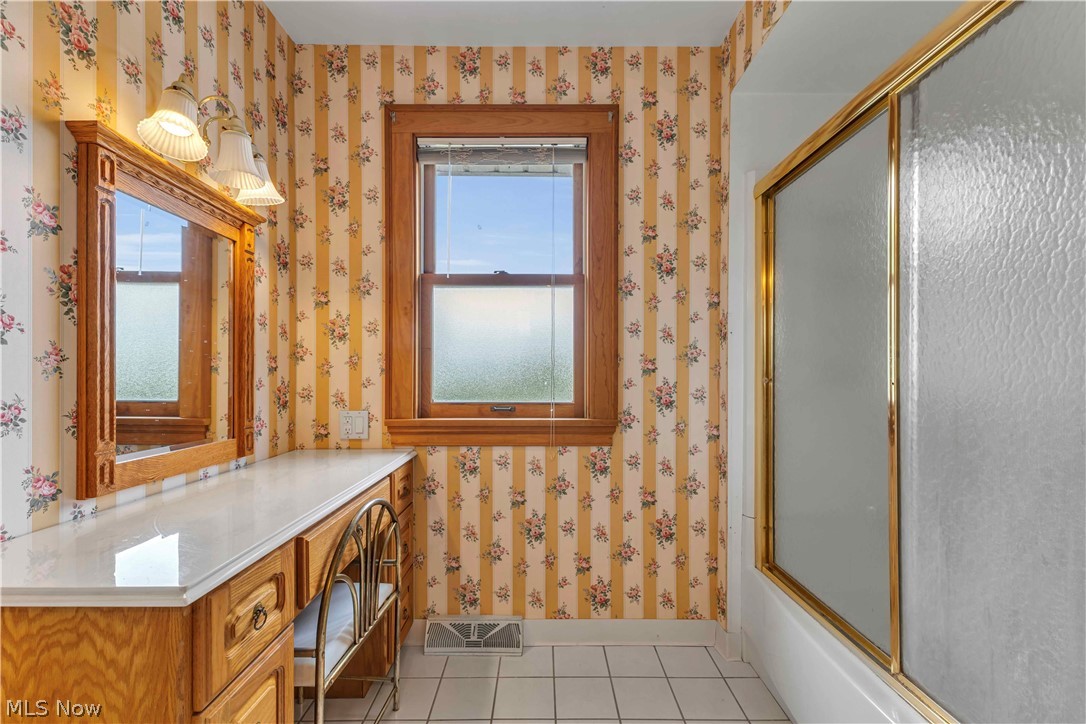 5616 Theota Avenue Parma OH 44129