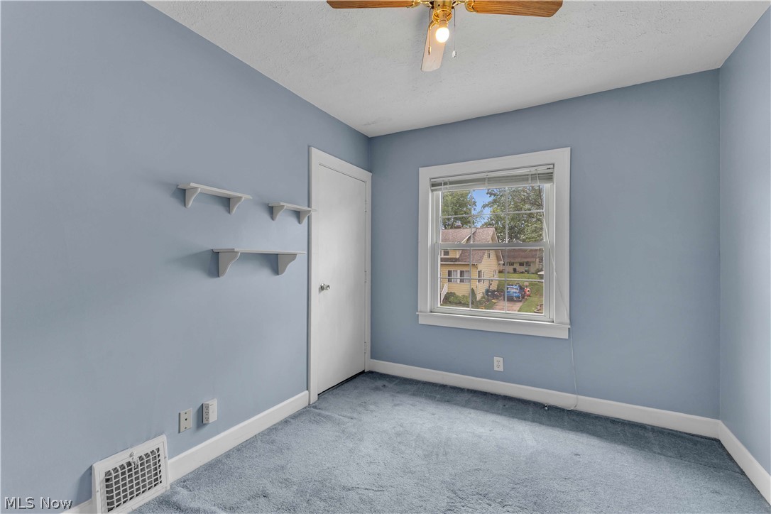 5616 Theota Avenue Parma OH 44129
