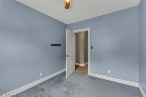 5616 Theota Avenue Parma OH 44129
