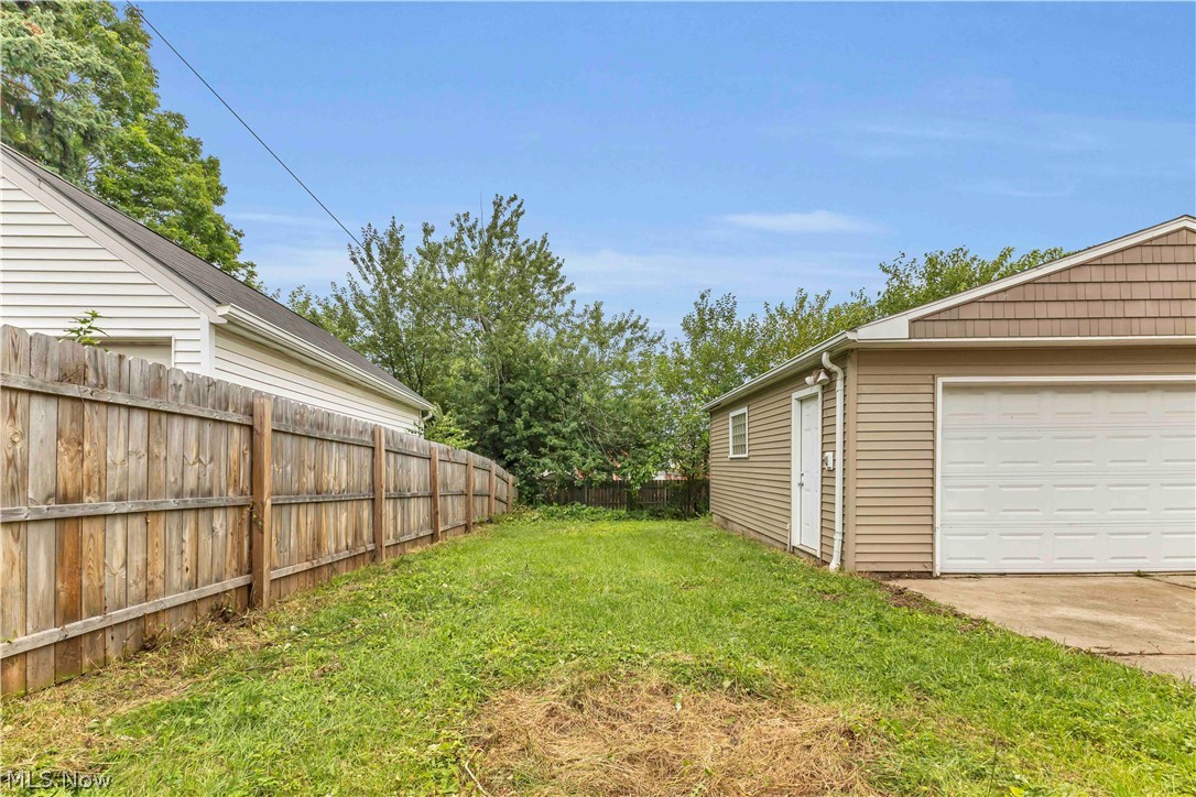 5616 Theota Avenue Parma OH 44129