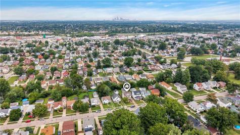 5616 Theota Avenue Parma OH 44129