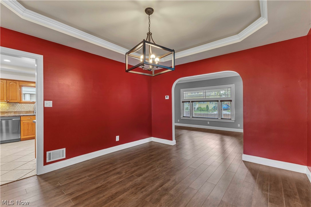 5616 Theota Avenue Parma OH 44129