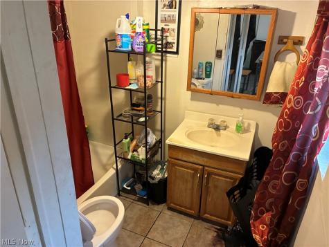 1608 Glendale Place NE Canton OH 44705