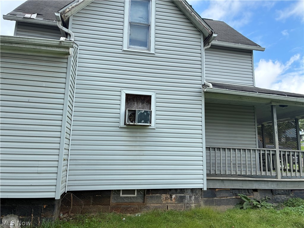 1608 Glendale Place NE Canton OH 44705