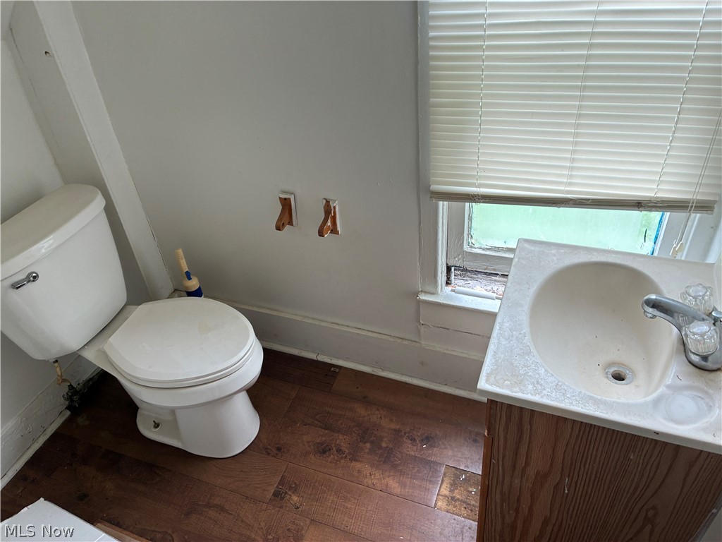 1608 Glendale Place NE Canton OH 44705