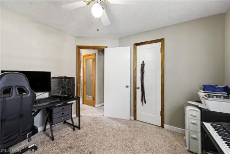 4627 20th Street NW Canton OH 44708
