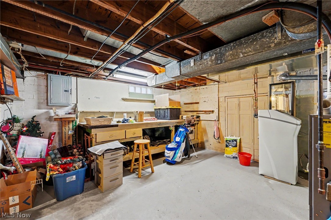 4627 20th Street NW Canton OH 44708