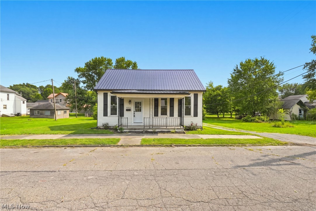 520 Foster Avenue Cambridge OH 43725