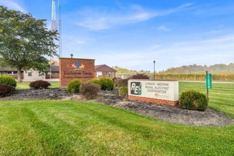 22988 West Road Wellington OH 44090