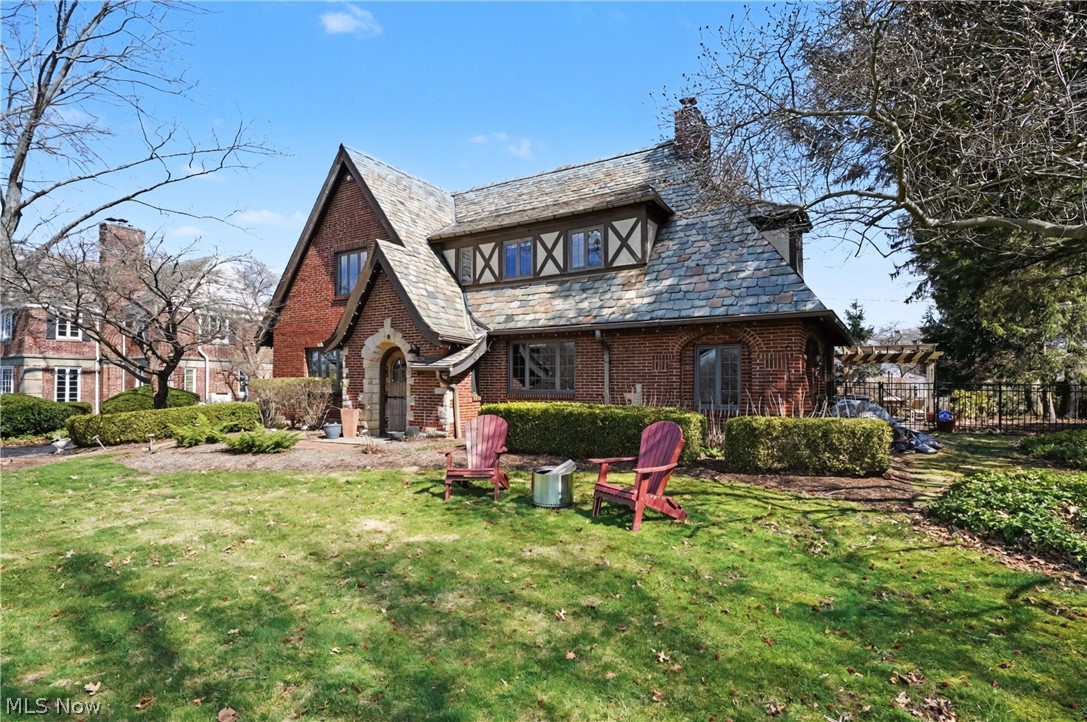 131 N Wheaton Road Akron OH 44313