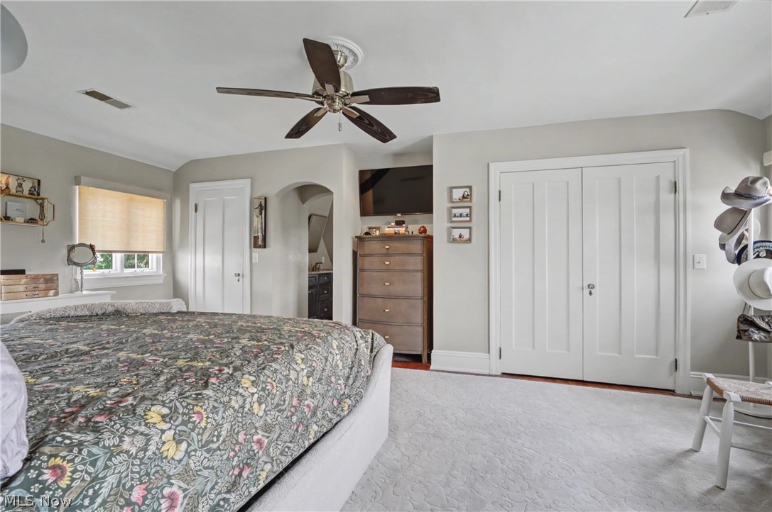 131 N Wheaton Road Akron OH 44313