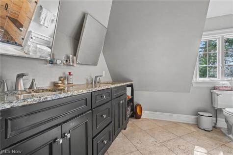 131 N Wheaton Road Akron OH 44313