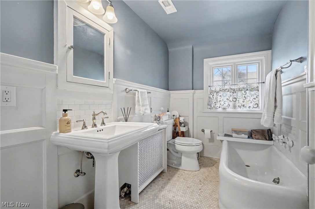 131 N Wheaton Road Akron OH 44313