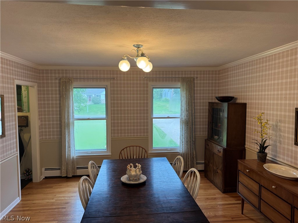 206 Allynd Boulevard Chardon OH 44024