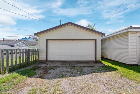 2418 11th Street NW Canton OH 44708
